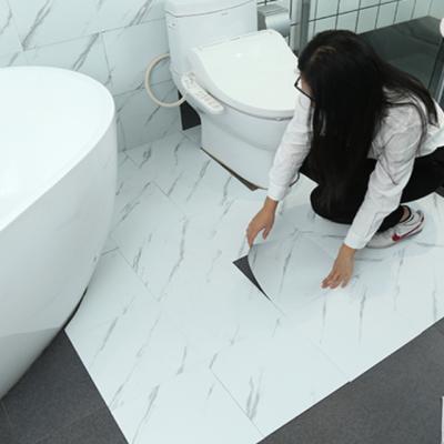 China 2022 EUROPEAN Easy Install Self Adhesive PVC Flooring Flooring For Home Decor for sale