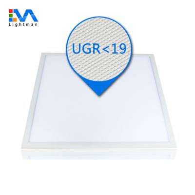 China Anti-glare Ugr 19 Ceiling Panel CE TUV 36w 40w 62x62 Square Ugr 19 Led Ceiling Panel Light 620x620 for sale