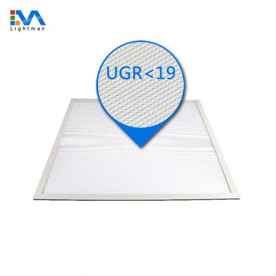 China Anti-glare led desk light office lighting square 60x60 600x600 ugr19 led ceiling panel light for sale