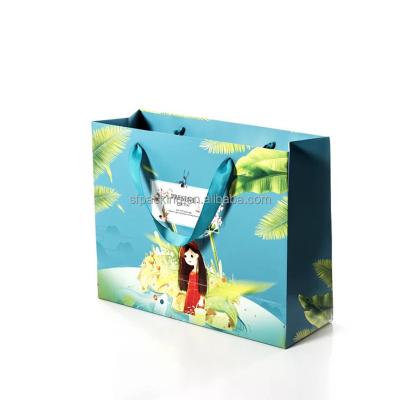 China Recyclable Paper Gift Packaging Shopping Bag With Ribbon Handle for sale