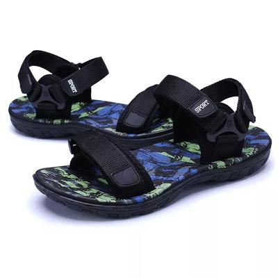 China New Durable Wholesale Modern Stripe Mens Beach Upper Sandals for sale