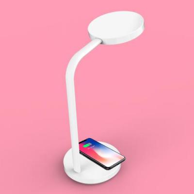 China Modern SML Radio Charging Adjustable Led Table Lamp Mutil-angle Led Desk Table Lamp Student Dormitory Office Desk Lamp for sale