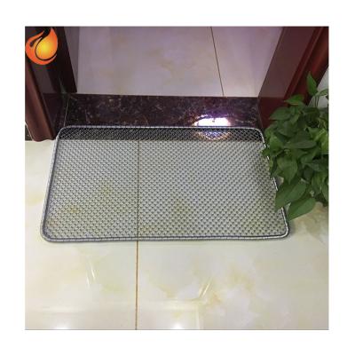 China Washable Clean Wire Mesh Mat Galvanized Steel Wire Screen Grid Foot Pedal Door Mat Maker Cross Spiral Woven Shoe Scraper Mat for sale