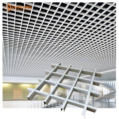 China Weißes Pulver beschichtete 625x625mm Aluminium-0.5mm Metallrasterdecke mit T Profil-verschobener Handelsdecke zu verkaufen