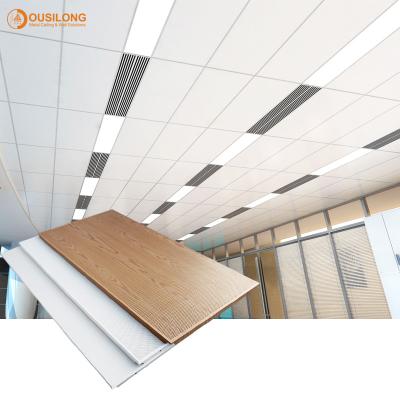 Cina Clip di alluminio nel diametro falso acustico perforato sospeso 1.8mm del soffitto 300x1200mm in vendita