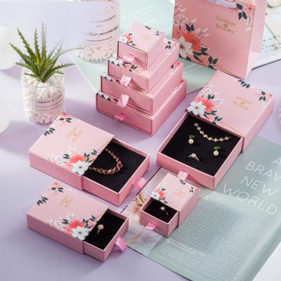 China Recycled Custom Luxury Packaging Scatola Regalo Slip Gift Box Drawer Box Logo Pink Hard Rigid Cardboard Materials for sale