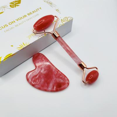 China Face Lift Skin Care Tools Carnelian Gua Sha Jasper Red Sha Rose Quartz Roller and Gua Sha Set for sale