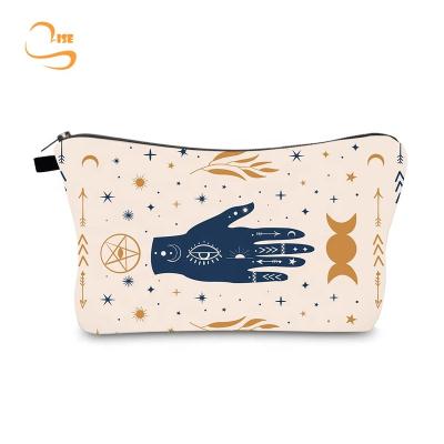 China Fashion Printed Waterproof Cute Fashion Purse Toiletry Bags Customized Roomy Woman Makeup Bag for sale