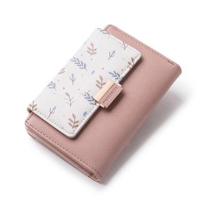 China 2022 Water Proof Huopo Leather Flower Printing Zipper Buckle Medium Length Clips Multifunctional Ladies Card Wallets Small Gift for sale