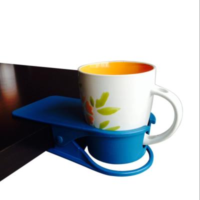 China Viable Factory Wholesale Wholesale Logo Office Desk Big Size Drinks Clip Table Custom Plastic Cup Holder for sale