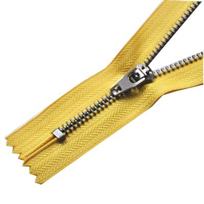 China Quick And Efficient Multicolor Metal Zipper Auto Lock Cooperation Slider for sale