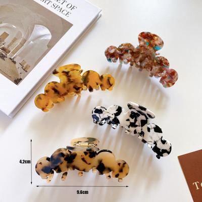 China Candy Cellulose Acetate Sling Hair Claw Clip 9.6cm*4.2cm Great For Thick Hair Leopard Scale Claw Hair for sale