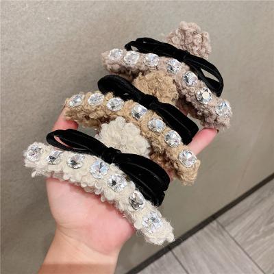 China Large Grip Claw Hair Clips Plastic Plush Hair Claw Shark Rhinoceros Lamb Wool Grab Clips Smart Casual Geometric Square Clips for sale