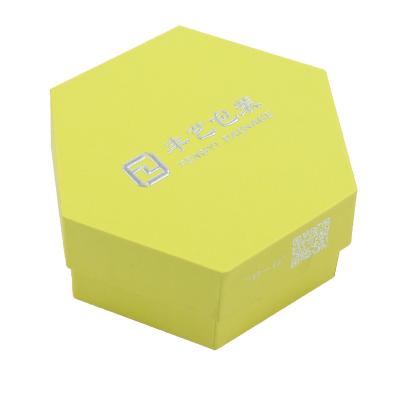 China Festival Handmade Custom Gift Box Birthday Cardboard Cosmetic Luxury Colors Clamshell Box Small Gift Jewelry Gift Box for sale