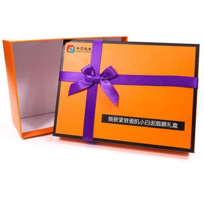 China Handmade Luxury Custom Square Cardboard Gift Boxes High Gloss Lids And Cardboard Boxes Packaging for sale