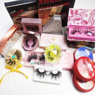 China Light And Soft Mini Suitcase For Luggage Eyelash False Curly False Eyelash Case Whips Clearbox Christmas Candy Eyelash for sale