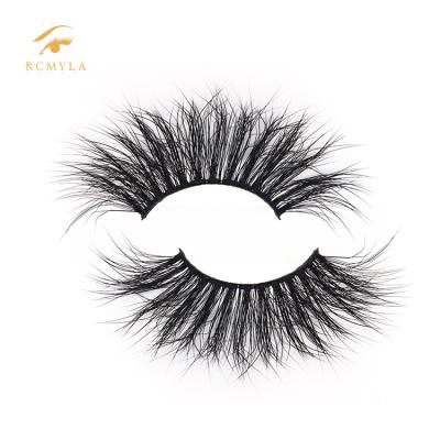 China Lightweight And Flexible 6d 25mm Mink Eye Lashes 100% Human Hair Eyelashes With Gold Eyelash Pack for sale