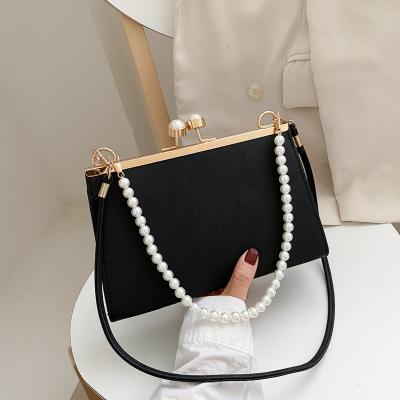 China Wholesale High Quality Summer Bags Women Handbags Ladies Fashion Bead Handheld Women Handbags Metal Opening Handbags for sale