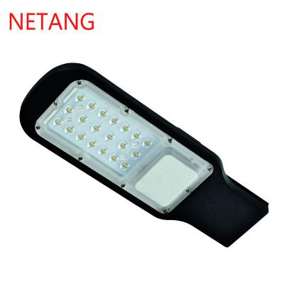 China Surge protection OVP / 4KV 20 watt narrow beam 3030 smd led street light for sale