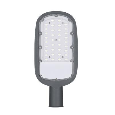 China New Model Residential 30 Watt High Quality High Brightness Led Street Lighting for sale