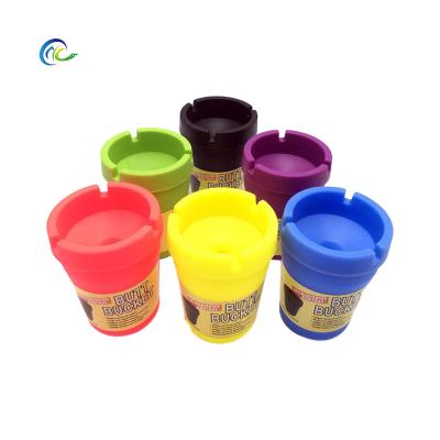 China Wholesale Smoking Accessories Tobacco Maker Portable Cheap ABS Plastic Butt Bucket Car Ashtray Set for sale