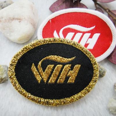 China WTH Garment Accessories Woven Label Patch Custom Woven Labels for Clothing à venda