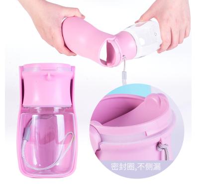 China Preform Viable Collapsible Collapsible Plastic Pink 550ml Pet Travel Cat Dog Cat Dog Blue White Outdoor Water Bottle for sale