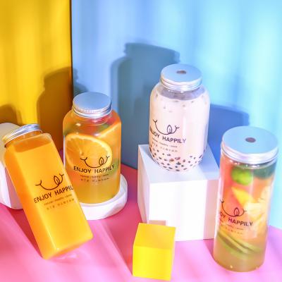 China New Custom Designed Thickened Plastic PET Viable Disposable Logo 650ml Square Juice Milk Tea Plastic Bottle for sale