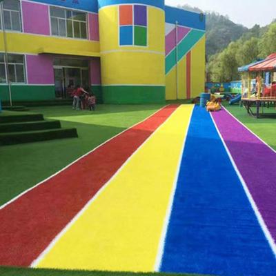 China Kindergarten Court High Quality Rainbow Synthetic Colorful Kindergarten Yarn Grass PE 2022 Artificial Grass for sale