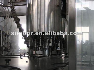 China Beverage Raki Filling Machine for sale