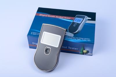 China Blue Backlight  lcd digital alcohol breath checker / breath alcohol testing equipment for sale