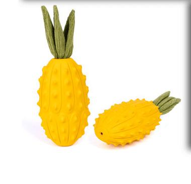 China Viable Dog Dog Pet Pineapple Customizable Funny Durable Toys Bestselling Rubber Chewable Squeaky Toys for sale