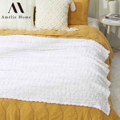 China Amelie Home Summer Designer Muslin Anti-Static Wrap Soft Bedspread Covers Cotton Muslin Bamboo Blankets for sale