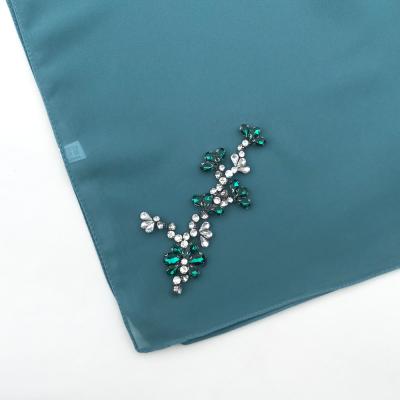 China Soft Feeling 2021 New Breathable Rhinestone Chiffon Pearl Fashion Long Scarf Women Scarf for sale