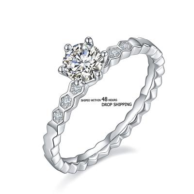 China FASHIONABLE can be shipped within 48 hours 0.5 carat 5mm sterling silver moissanite round ring women for sale