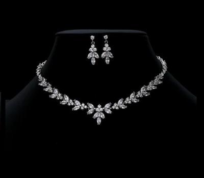 China Silver Moissanite Diamond Fashion Wedding Jewelry Bib Statement Necklace Earrings Jewelry Set Best Quality for sale