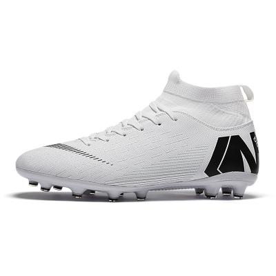 China 2022 fashion trend style soccer shoes for men soccer boots best selling soccer shoes OEM products, football wear for sale