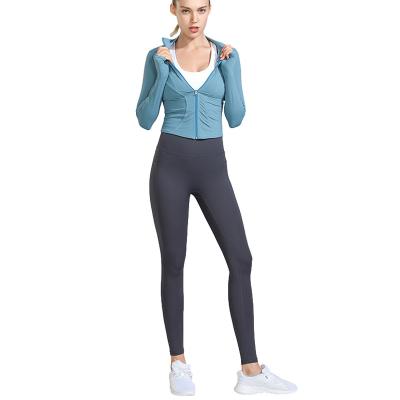 China Customized Design Breathable Workout Wear Yoga Jacket Set Letter Printing Sweat-Wicking Breathable Women Sport Wear Sets for sale