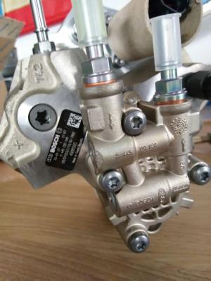 China Geniune New BOSCH Fuel Injection Pump  0445020045 for komatsu 6754-71-1012 PC200-8  injection pump for sale