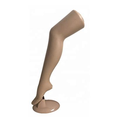 China Other Cheap Plastic Mannequin Foot Low Price Model Mannequin for sale