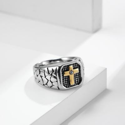 中国 Stainless Steel Male Ring Set Jewelry Source Vintage Cross Men's Titanium Steel Ring 販売のため