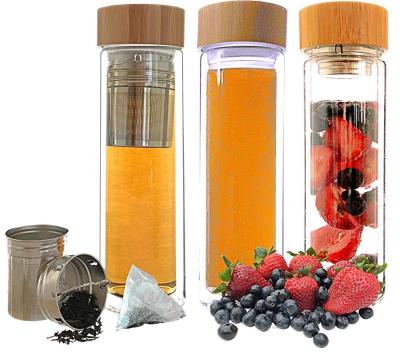 China Sustainable Borosilicate Glass Tumbler Tea Infuser Bottle With Bamboo Lid for sale