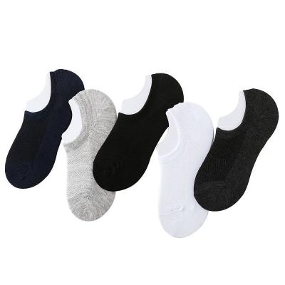 China QUICK DRY casual men's color silicone shallow boat socks mesh breathable anti-slip sheer invisibility socks for sale