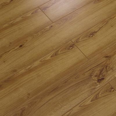 China 2022 new factory direct sale 12mm traditional laminate flooring for living room for sale