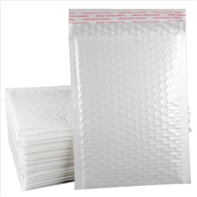 China Cosmetics Competitive Price Waterproof Moisture Proof Envelopes Paper Bubble Mailing Bags for sale