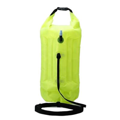 China Portable Swim Tow Float Safety Swim Pool Inflatable Bag For Sea Swimming for sale