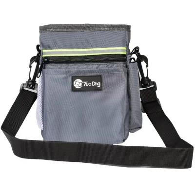 China Eco-friendly Portable Dog Training Pouch Feed Bag Outdoor Waist Pack Treat Bag To Increase Outdoor Travel for sale