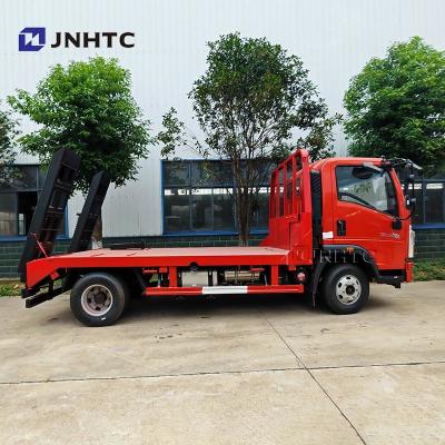 China Hot Sale HOWO Wrecker Truck 4x2 3-5 tons Flatbed Light Duty Wrecker Tow Truck for sale