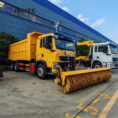 China Howo TX Road Salt Spreader Snow Melting Machine 6X4 350HP Suitable Snow Sweeper Truck for sale