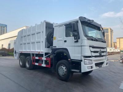 China Skip Swing Arm Garbage Collection Truck Heavy Duty Compressed 10cbm 15 Cbm for sale